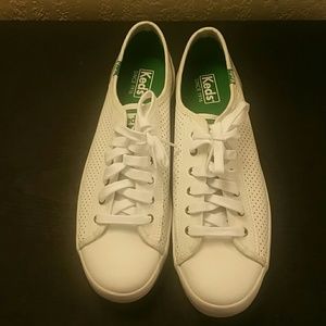 Keds white perforated shoe size 11